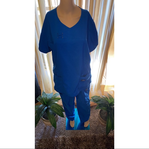 🌀🔷 𝔹𝕝𝕦𝕖 𝕂𝕠𝕚 𝕊𝕔𝕣𝕦𝕓𝕤 - Picture 2 of 2